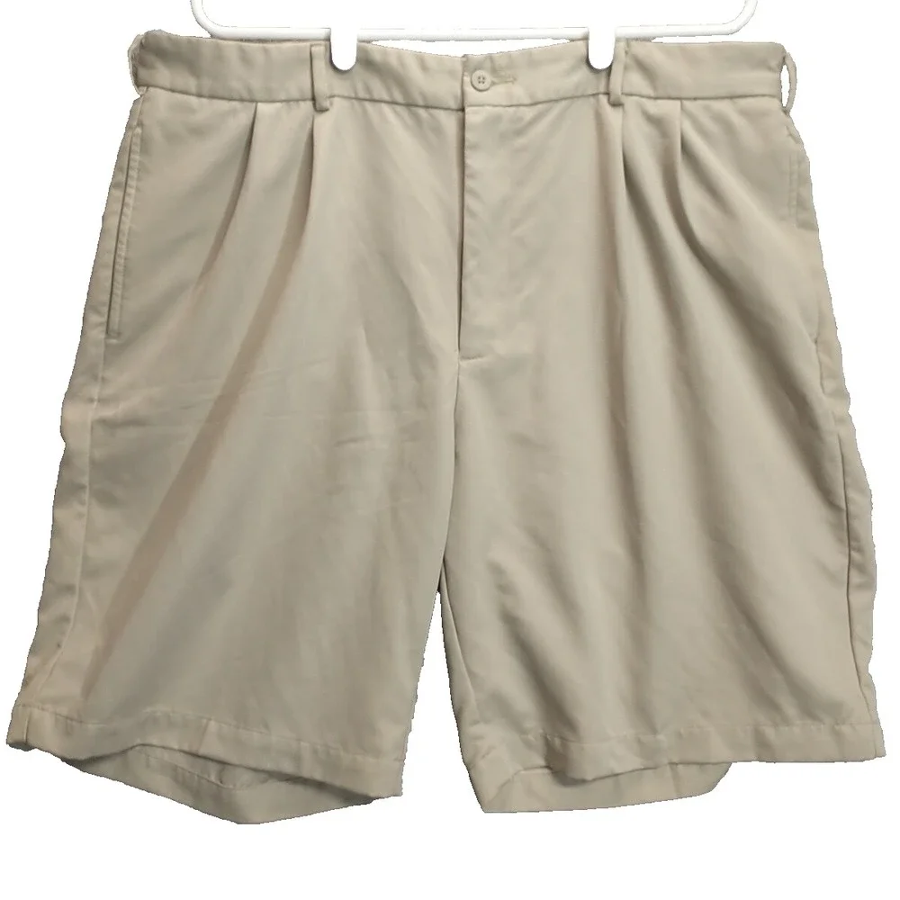 Tommy Armour Mens Tan Khaki Pleated Golf Shorts Size 40 Polyester Performance